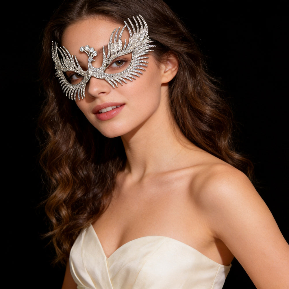 Bianca Sparkling Silver Peacock Feather Masquerade Mask