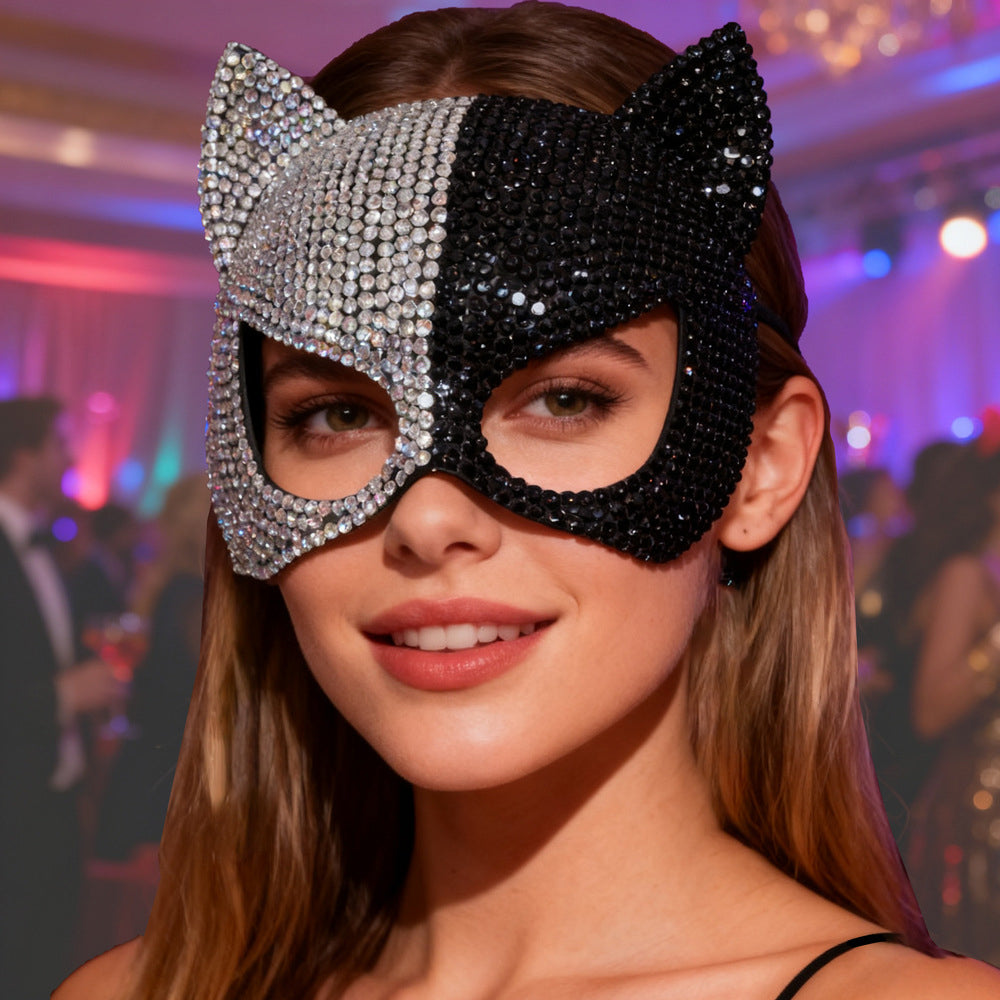 Two-Tone Crystal cat Party Mask- (Black & Silver)