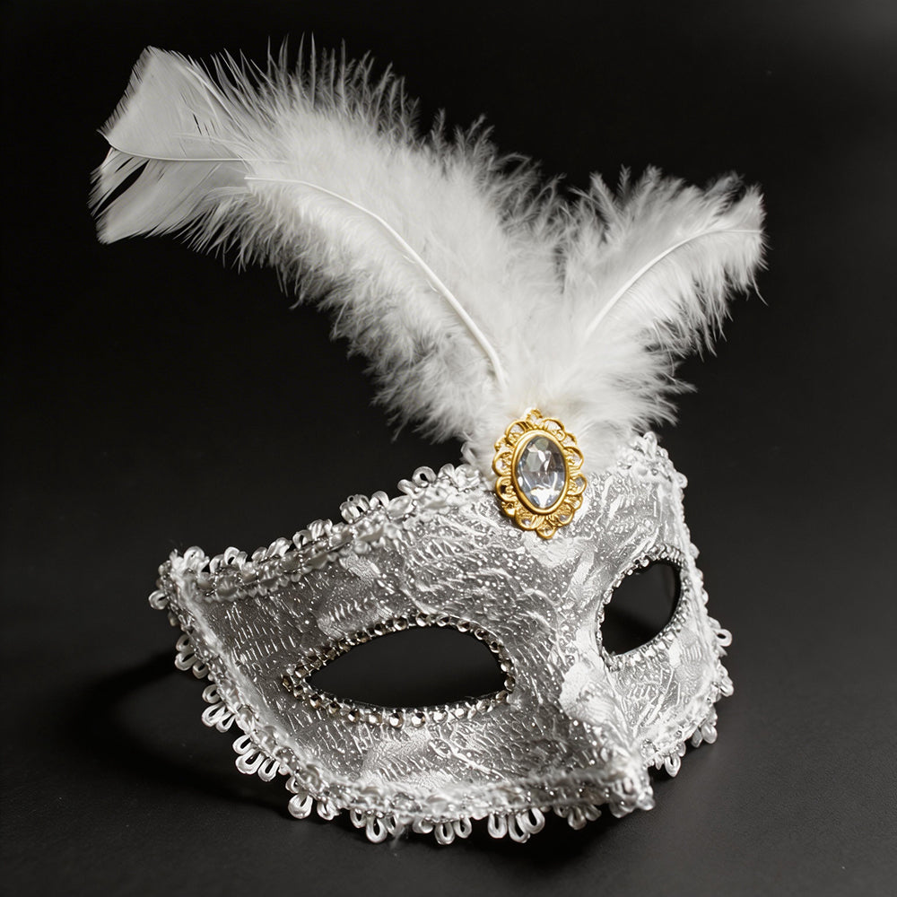 Giulia Ivory Lace  Venetian Masquerade Mask