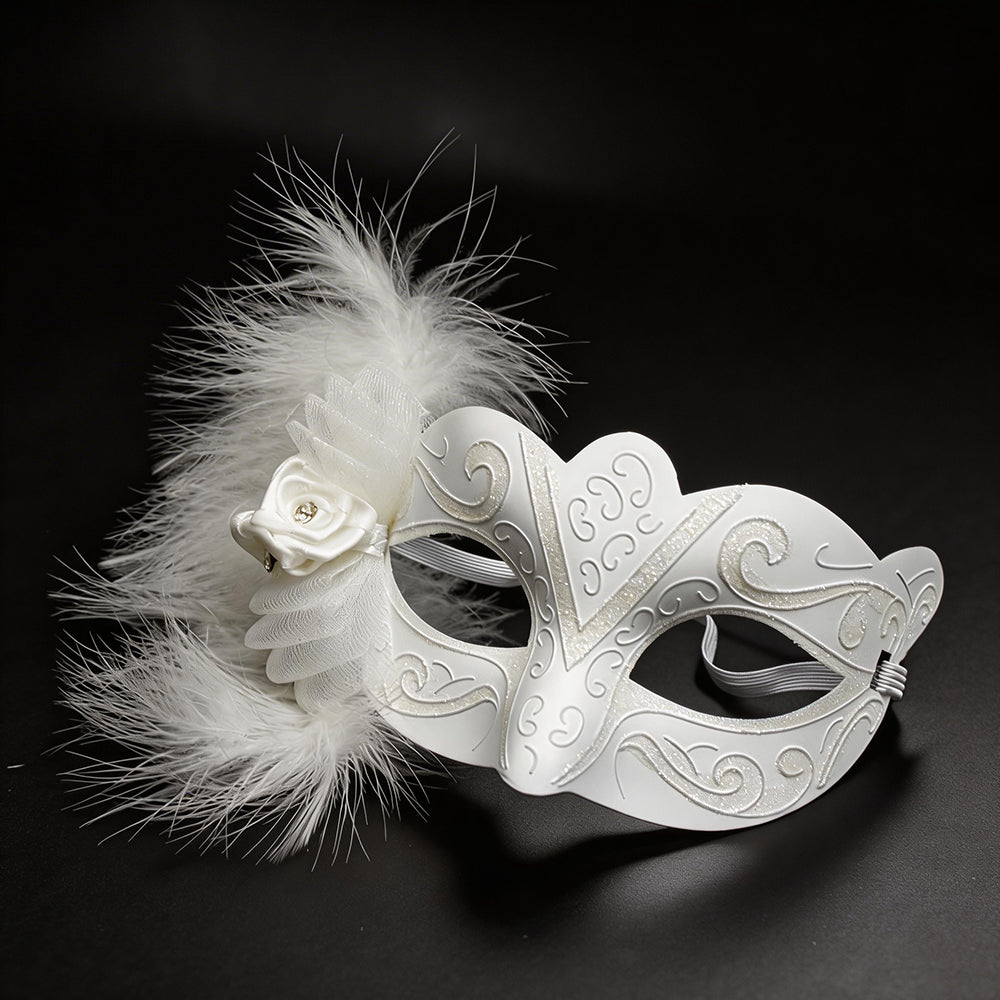 Giulia  Ivory Feathered Venetian Masquerade Mask