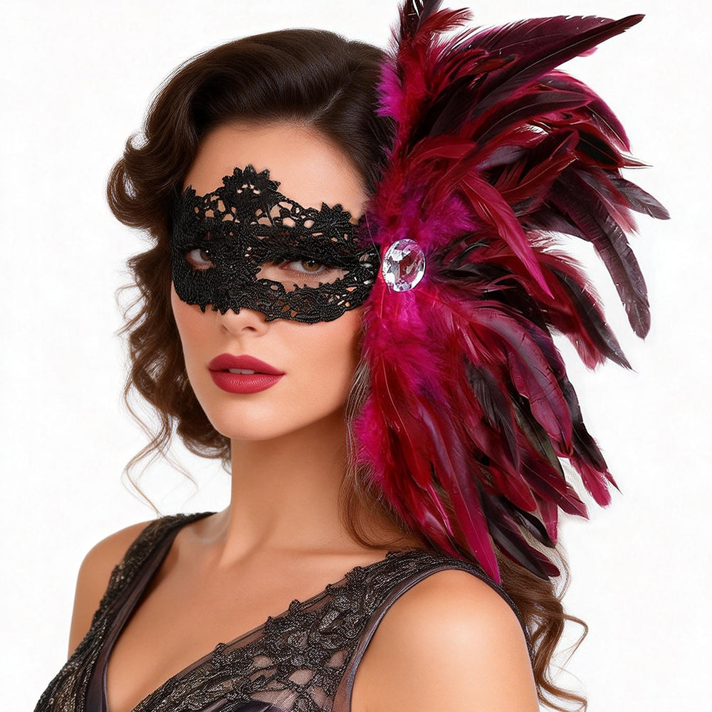 Giulia Gothic Openwork Feather Masquerade Mask