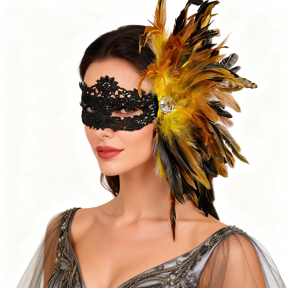 Giulia Gothic Openwork Feather Masquerade Mask