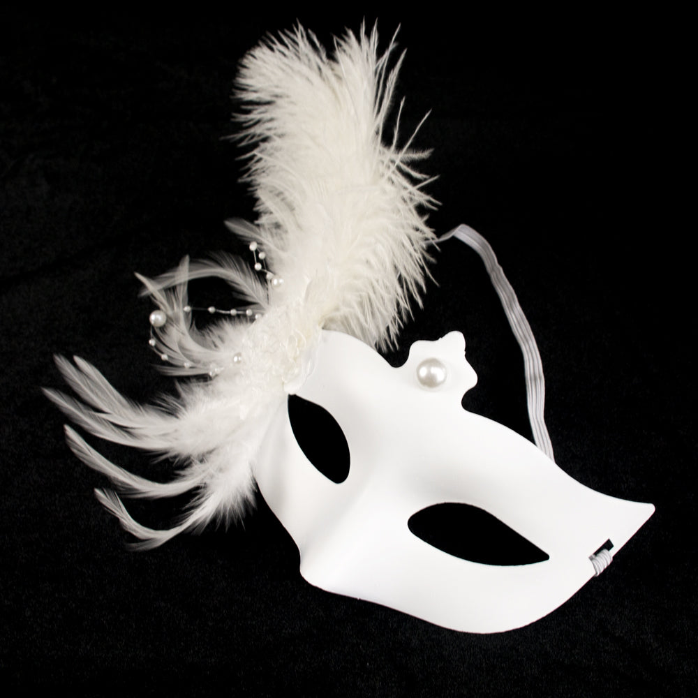 Giulia Ivory Whisper Feather Mask