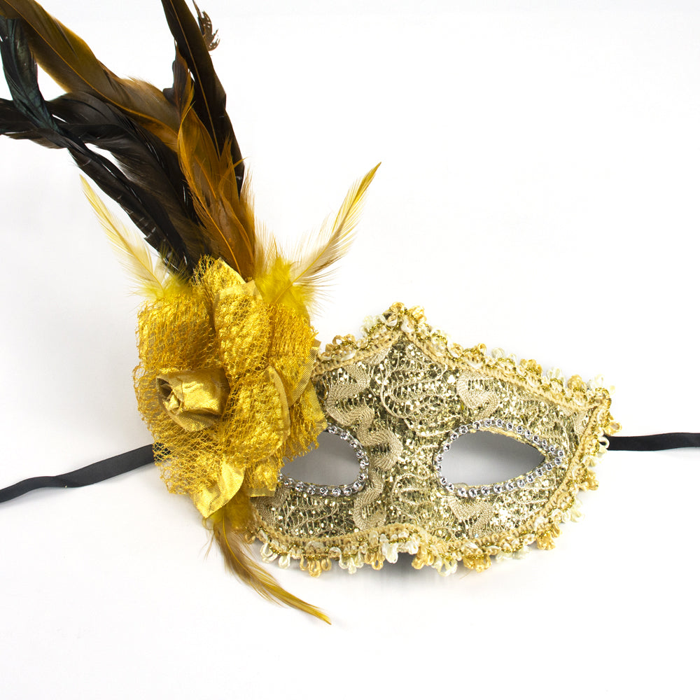 KELLY PINK Baroque Feather Mask