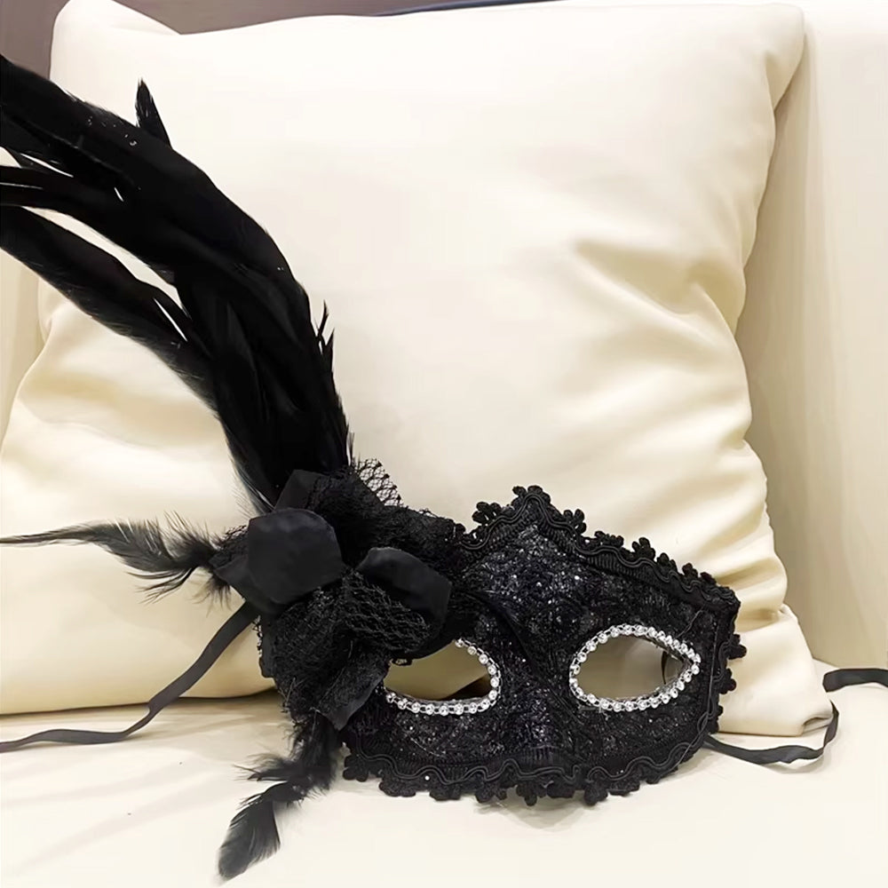 KELLY PINK Baroque Feather Mask