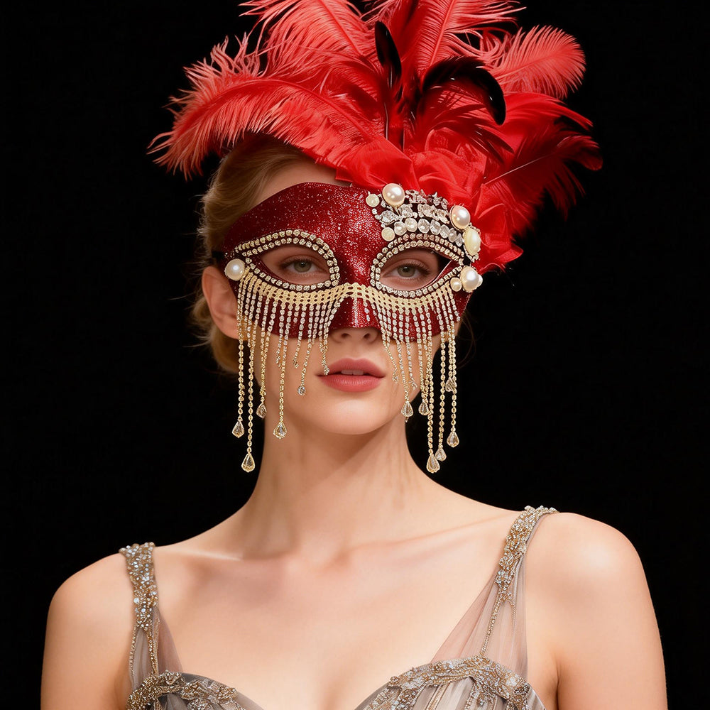 Regina Red Desire Carnival Mask