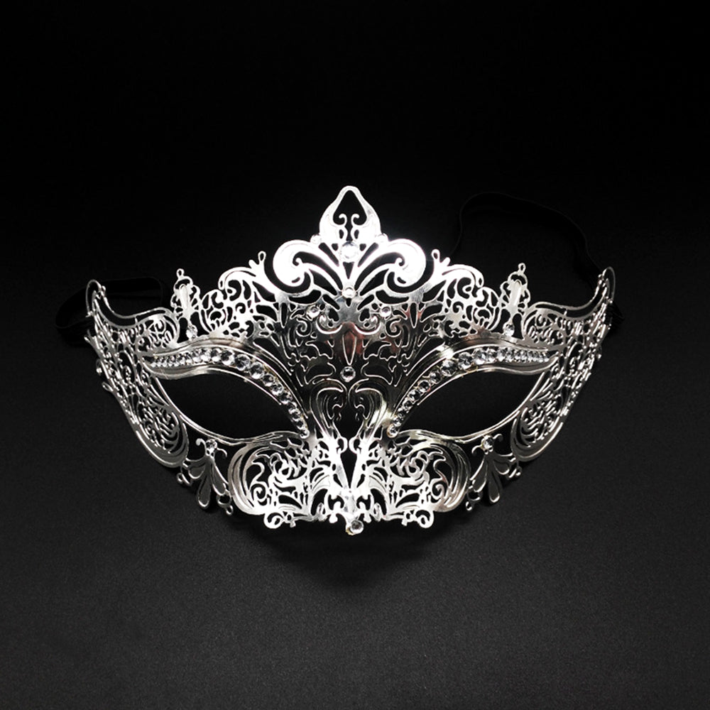 Regina Noir Classic Filigree Venetian Masquerade Mask